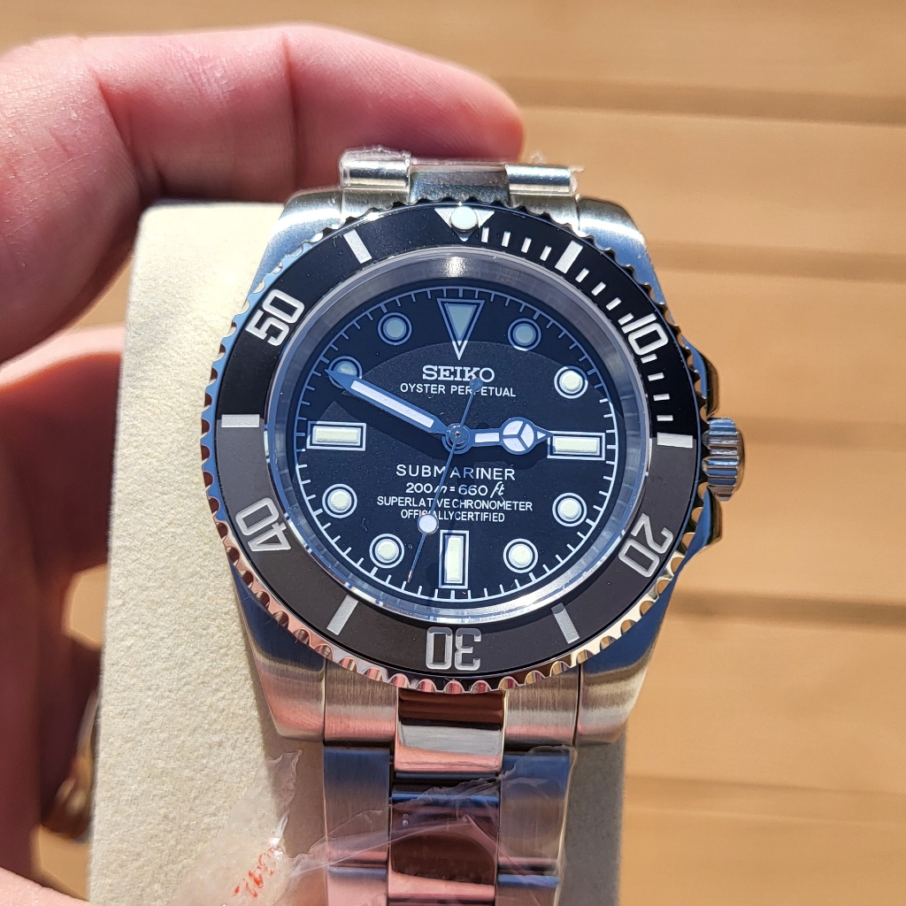 New Custom 40mm Seikomod Automatic No Date Dive Watch
